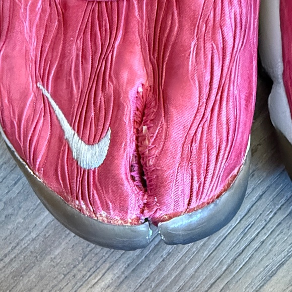 Nike air rift Women's Pink and Gray Athletic Shoes vintage y2k - Picture 9 of 15